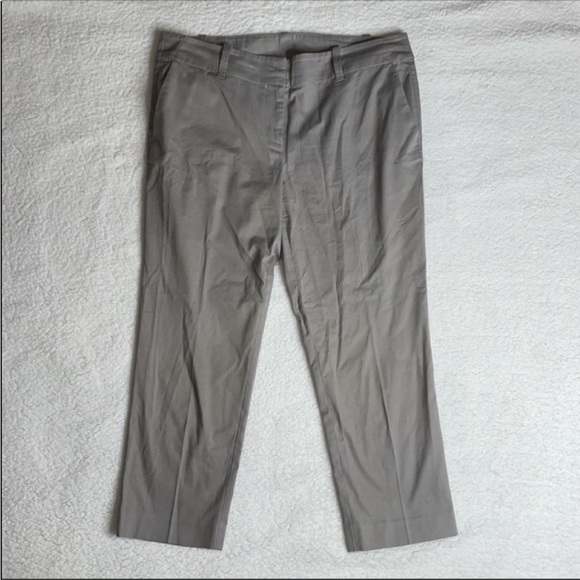 Ann Taylor Gray Crop Ankle Pants Comfy Casual Work career Size 10 - Picture 9 of 9